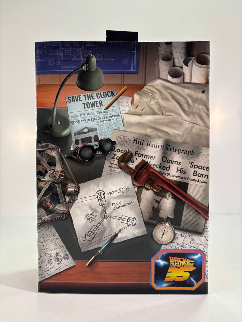 NECA バックトゥザフューチャー ドク・ブラウン 35周年記念 Amazon.com: NECA Back to The Future Ultimate Doc Brown - 7